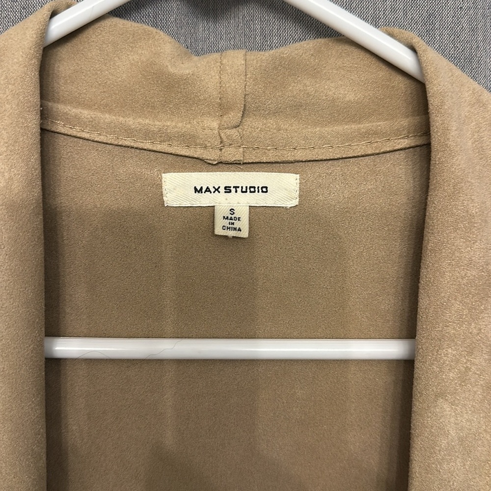 Max Studio Jacket - Picture 2 of 4